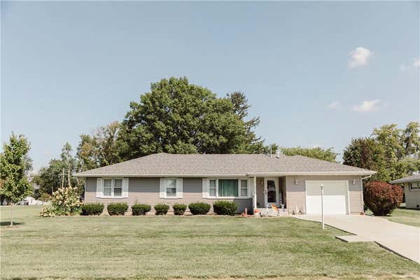 112 W SAMUEL ST, ASSUMPTION, IL 62510 - Image 1