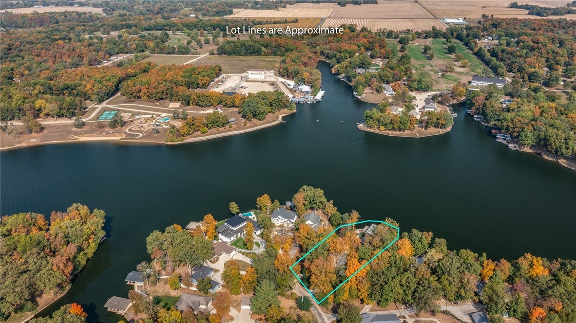 Effingham, Illinois, 62401, United States, 4 Bedrooms Bedrooms, ,5 BathroomsBathrooms,Residential,Active,1967129