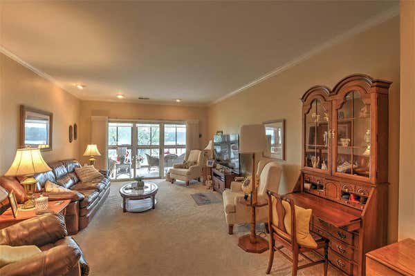 855 E LAKE SHORE DR APT 2C, DECATUR, IL 62521 - Image 1