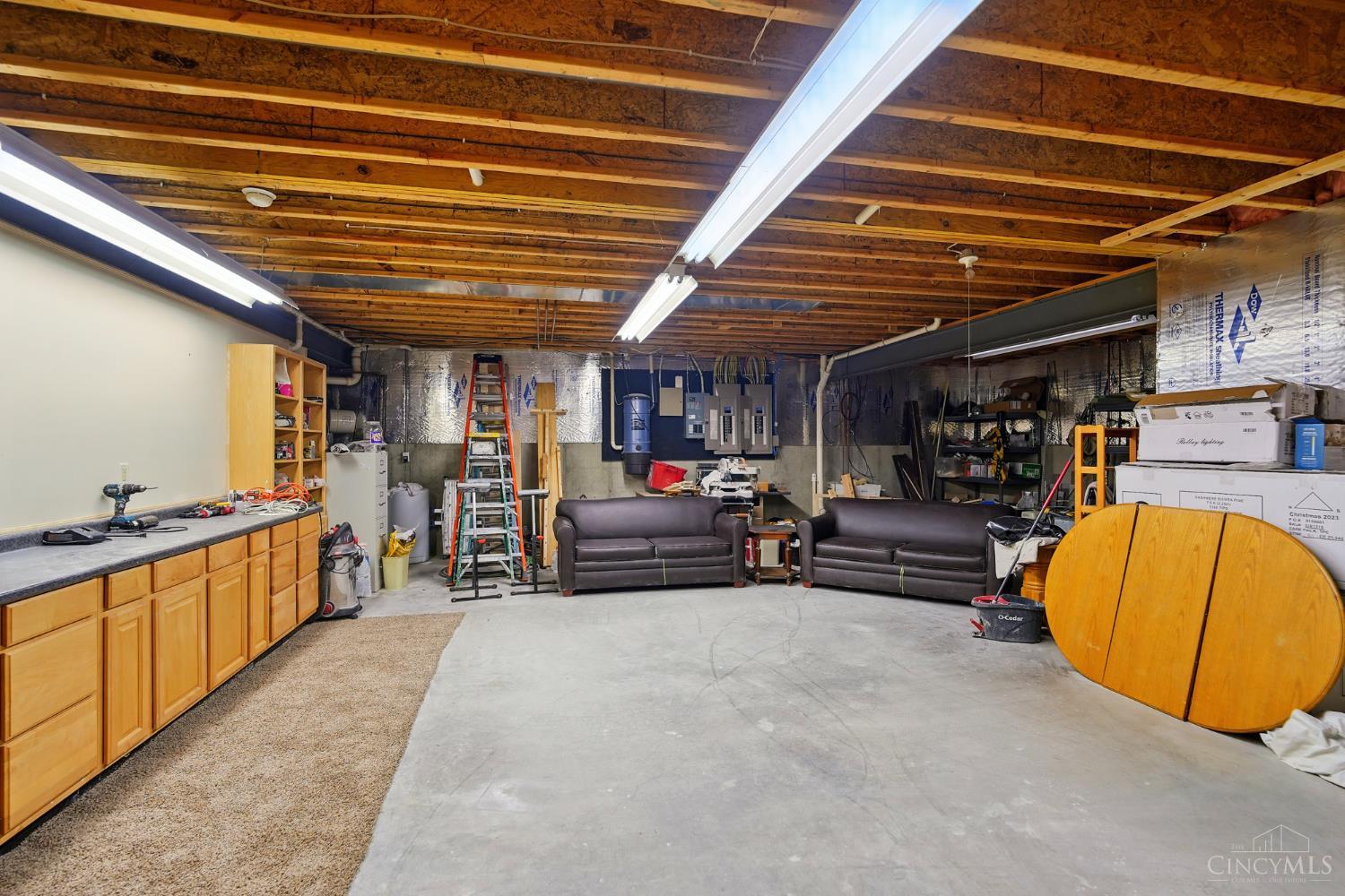 South Lebanon, Ohio, 45065, United States, ,5 BathroomsBathrooms,Residential,Active,1828690