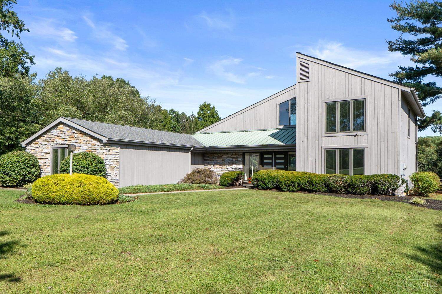 Hamilton Twp, Ohio, 45152, United States, 3 Bedrooms Bedrooms, ,3 BathroomsBathrooms,Residential,Active,1953014