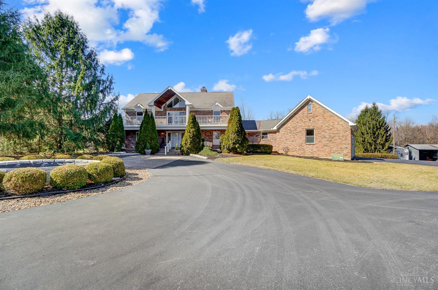 Union Twp, Ohio, 45244, United States, 4 Bedrooms Bedrooms, ,5 BathroomsBathrooms,Residential,Pending,1722734