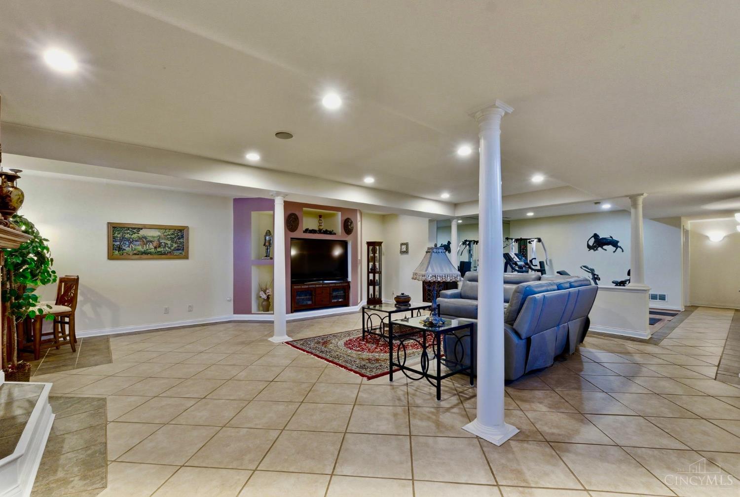 Liberty Twp, Ohio, 45044, United States, 4 Bedrooms Bedrooms, ,5 BathroomsBathrooms,Residential,Active,2040686