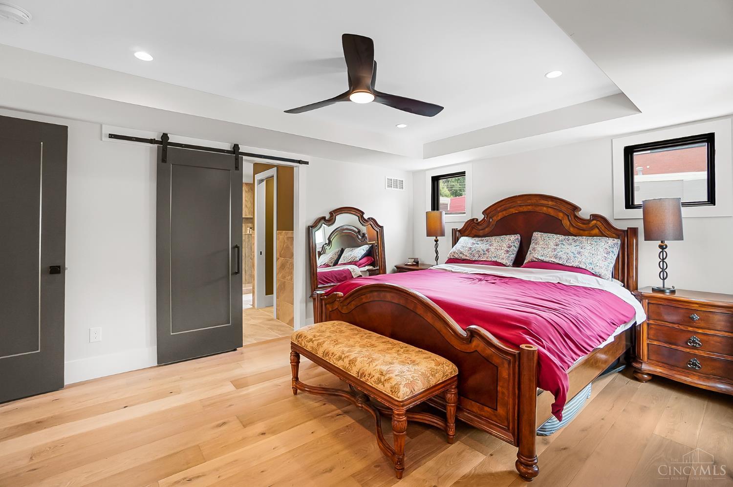 Cincinnati, Ohio, 45202, United States, 3 Bedrooms Bedrooms, ,4 BathroomsBathrooms,Residential,Active,1922745