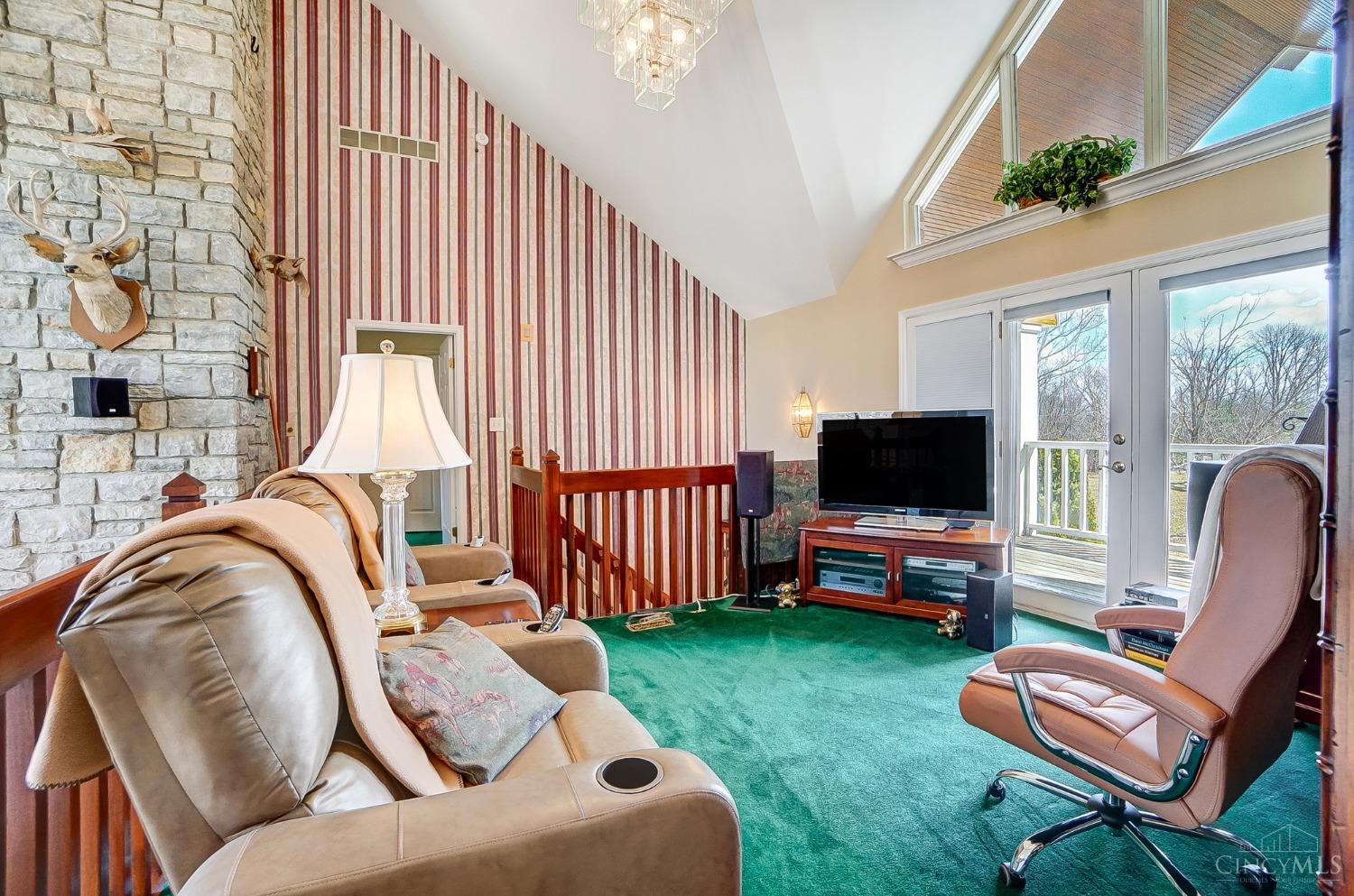 Union Twp, Ohio, 45244, United States, 4 Bedrooms Bedrooms, ,5 BathroomsBathrooms,Residential,Pending,1722734