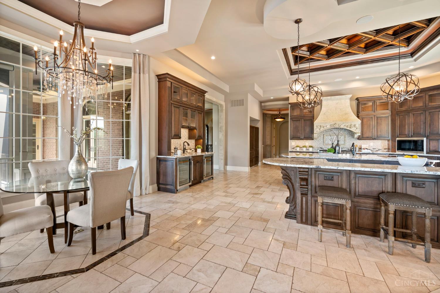 Deerfield Twp., Ohio, 45040, United States, 6 Bedrooms Bedrooms, ,8 BathroomsBathrooms,Residential,Active,1904704