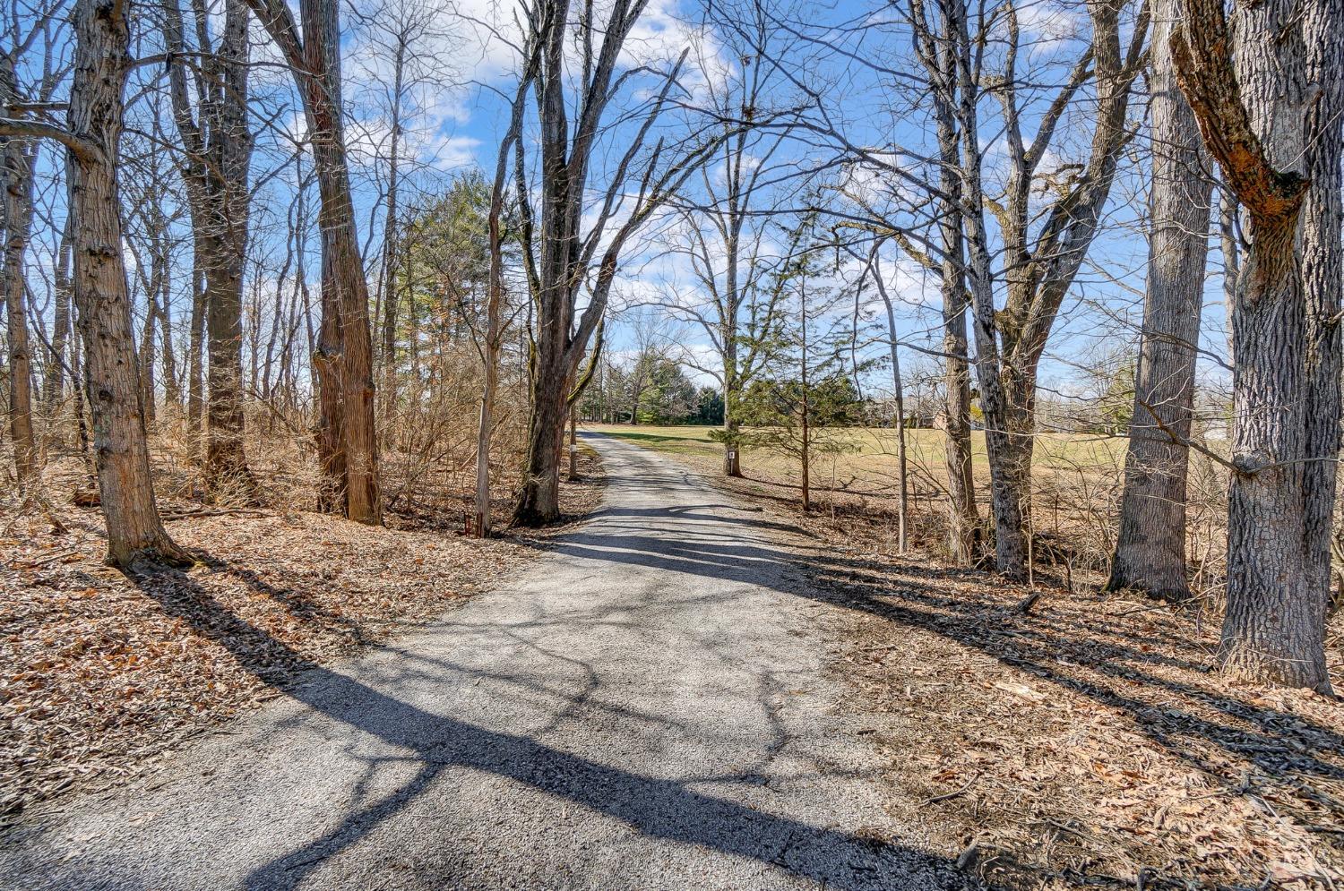 Union Twp, Ohio, 45244, United States, 4 Bedrooms Bedrooms, ,5 BathroomsBathrooms,Residential,Pending,1722734