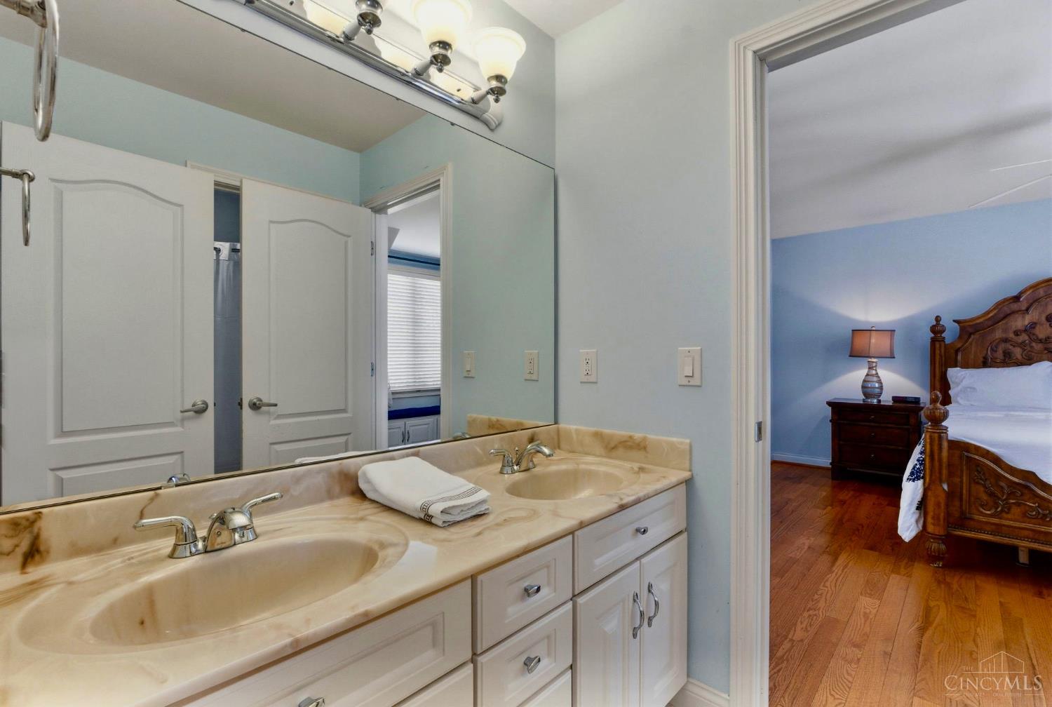 Liberty Twp, Ohio, 45044, United States, 4 Bedrooms Bedrooms, ,5 BathroomsBathrooms,Residential,Active,2040686