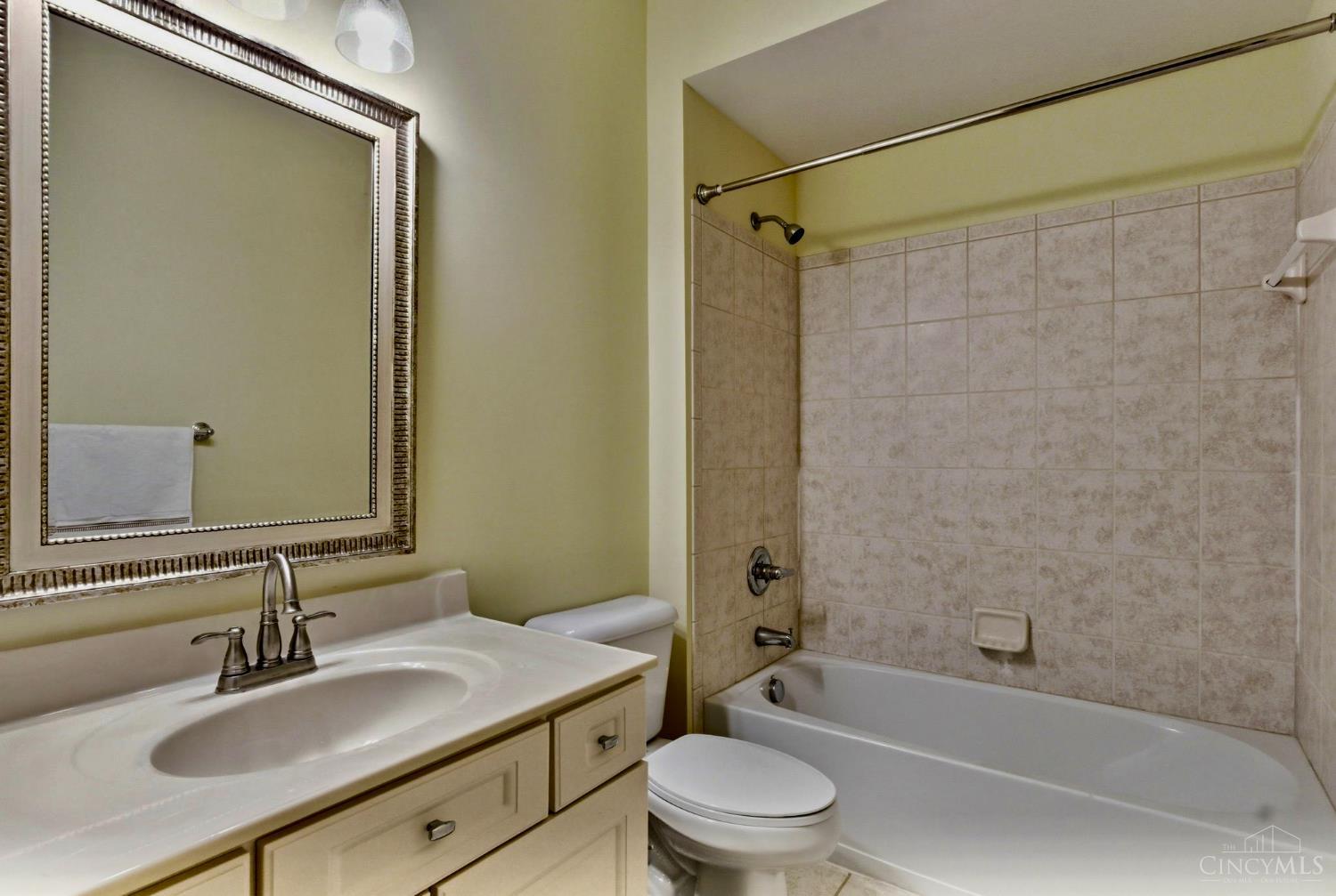 Liberty Twp, Ohio, 45044, United States, 4 Bedrooms Bedrooms, ,5 BathroomsBathrooms,Residential,Active,2040686