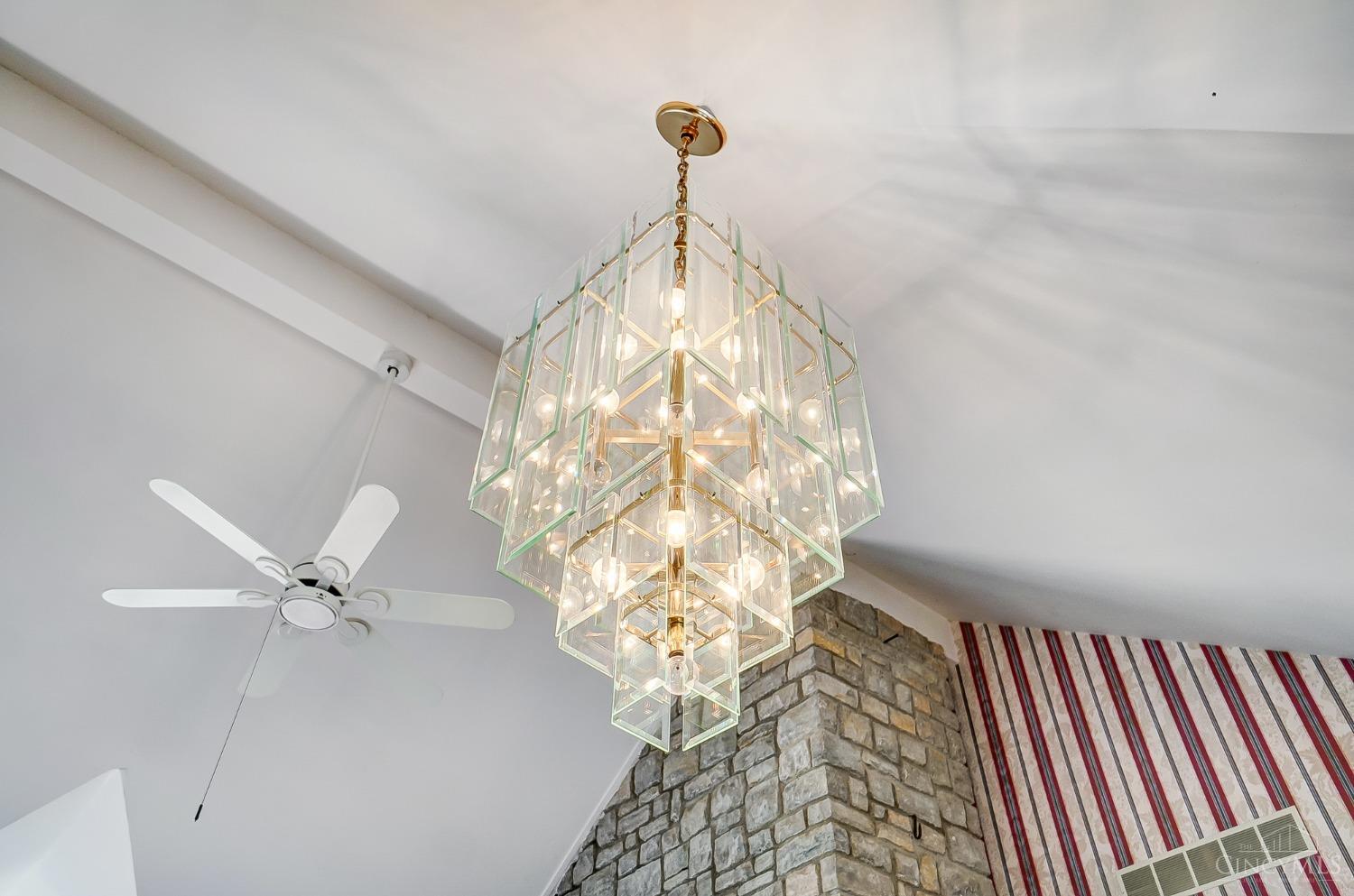 Union Twp, Ohio, 45244, United States, 4 Bedrooms Bedrooms, ,5 BathroomsBathrooms,Residential,Pending,1722734