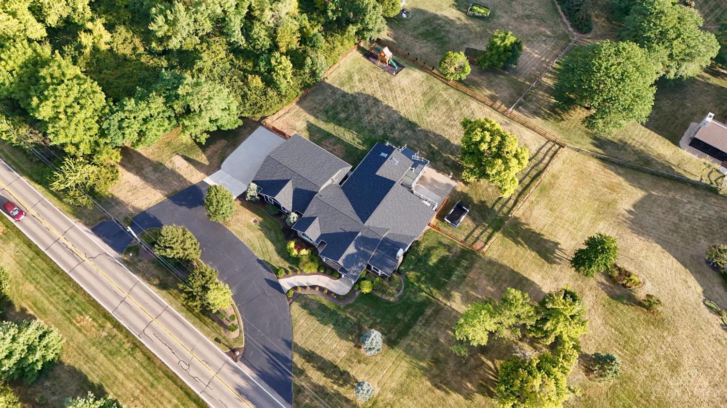 West Chester, Ohio, 45011, United States, 4 Bedrooms Bedrooms, ,6 BathroomsBathrooms,Residential,Active,1987249