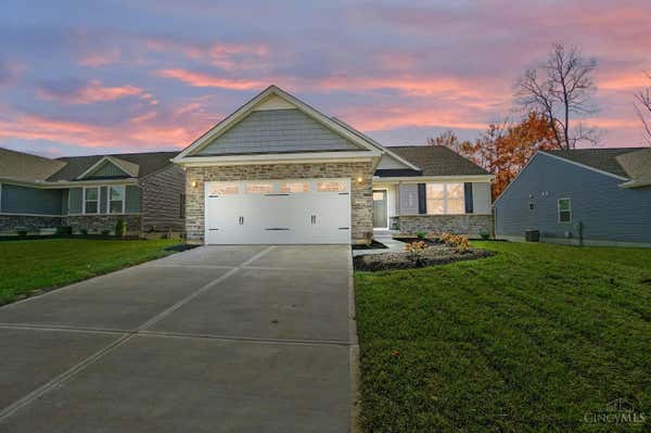 1377 FOREST GROVE DR, BATAVIA, OH 45103 - Image 1