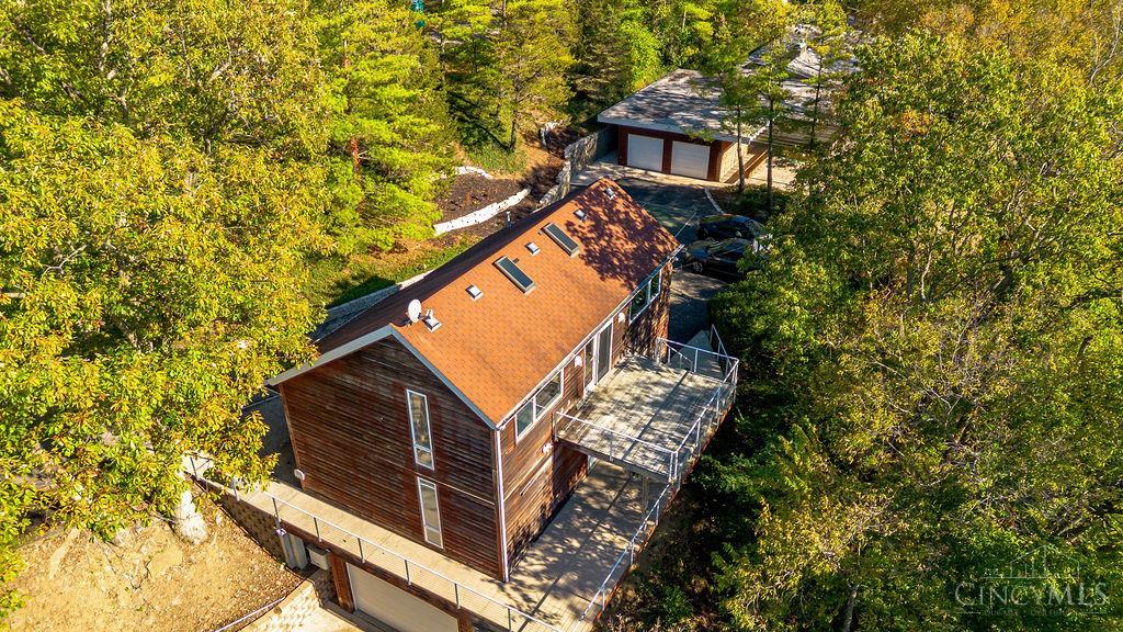 Indian Hill, Ohio, 45243, United States, 4 Bedrooms Bedrooms, ,2 BathroomsBathrooms,Residential,Active,1986910