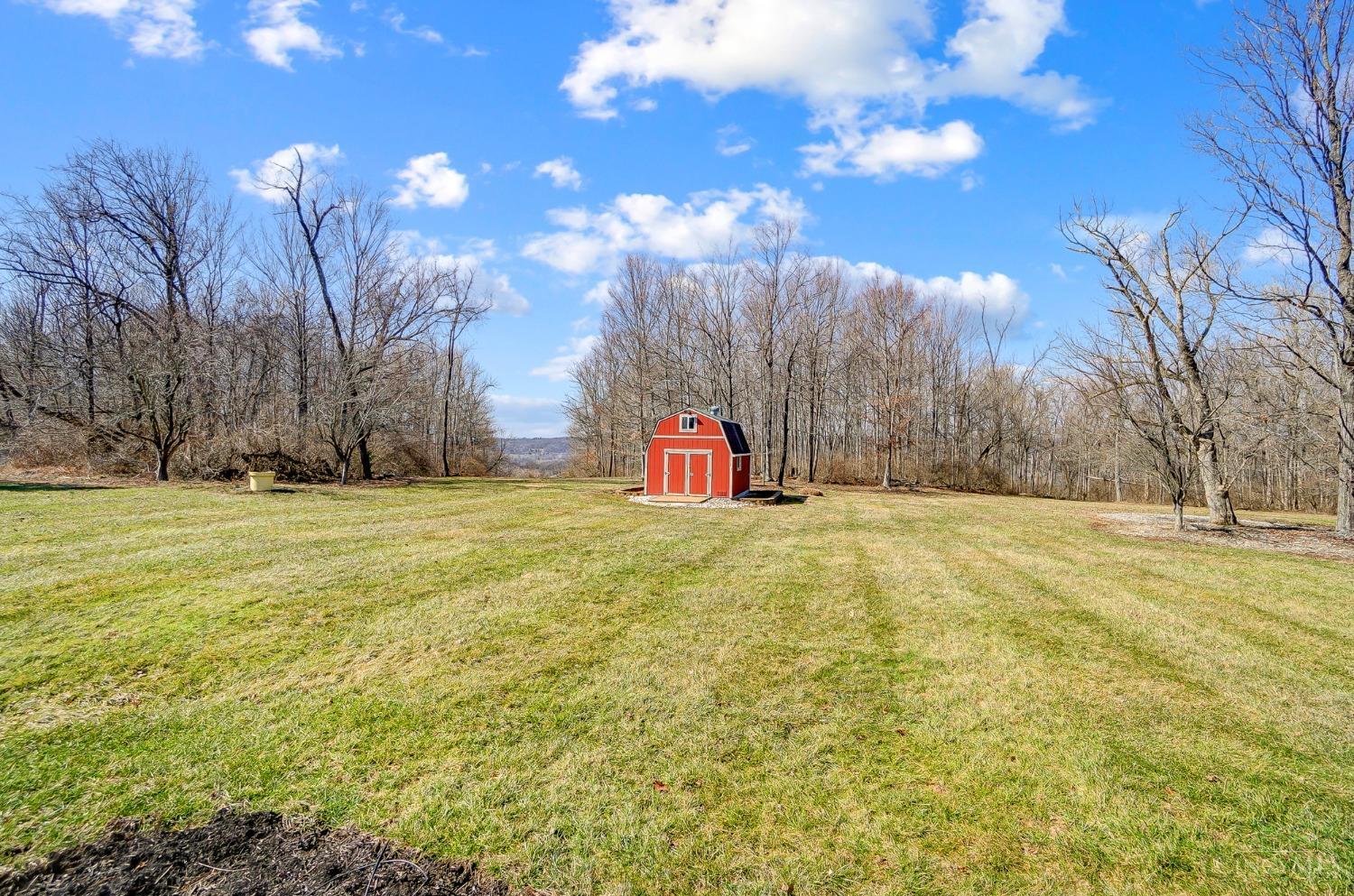 Union Twp, Ohio, 45244, United States, 4 Bedrooms Bedrooms, ,5 BathroomsBathrooms,Residential,Pending,1722734