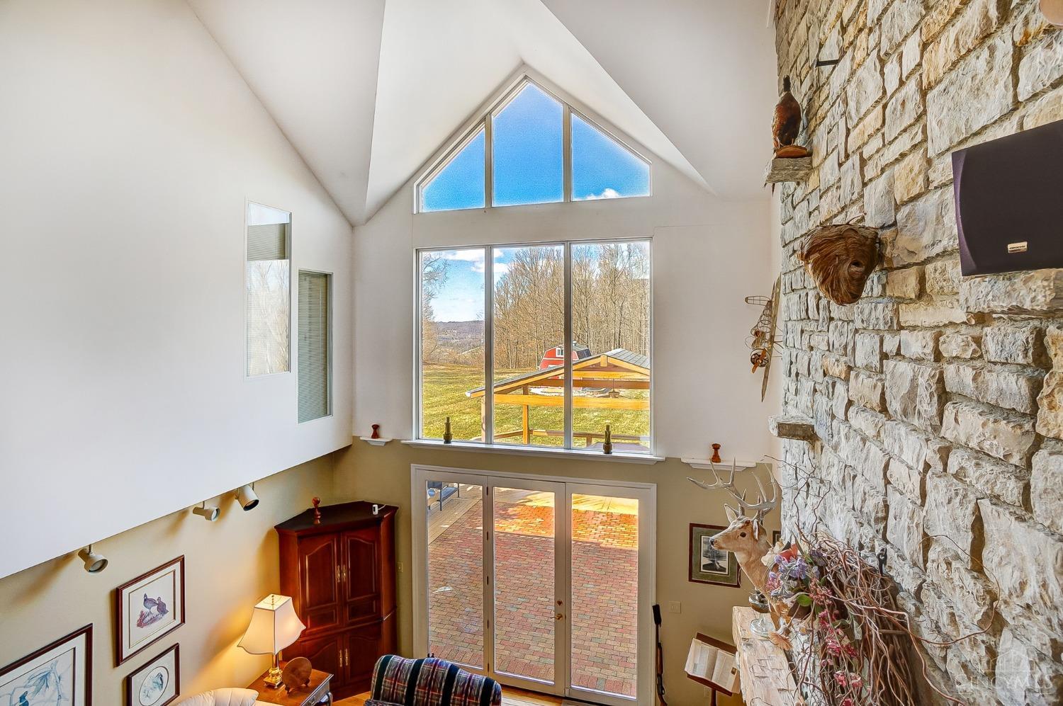 Union Twp, Ohio, 45244, United States, 4 Bedrooms Bedrooms, ,5 BathroomsBathrooms,Residential,Pending,1722734