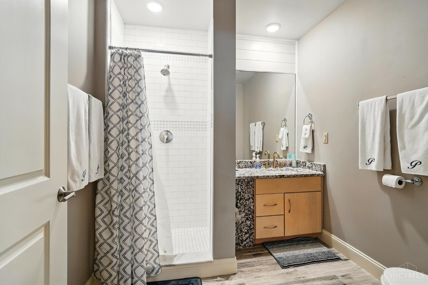 South Lebanon, Ohio, 45065, United States, ,5 BathroomsBathrooms,Residential,Active,1828690