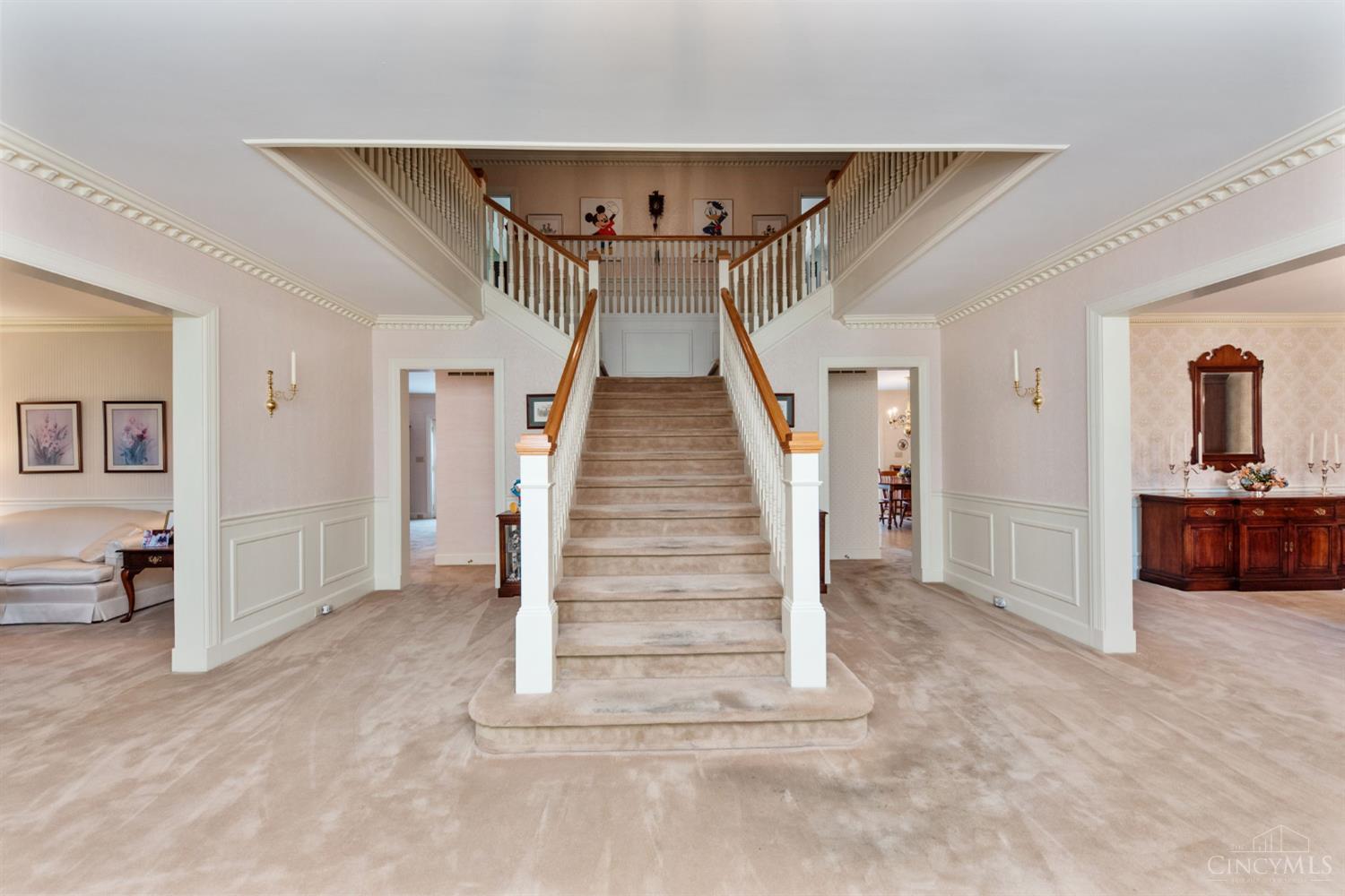 Evendale, Ohio, 45241, United States, 4 Bedrooms Bedrooms, ,4 BathroomsBathrooms,Residential,Active,1920230