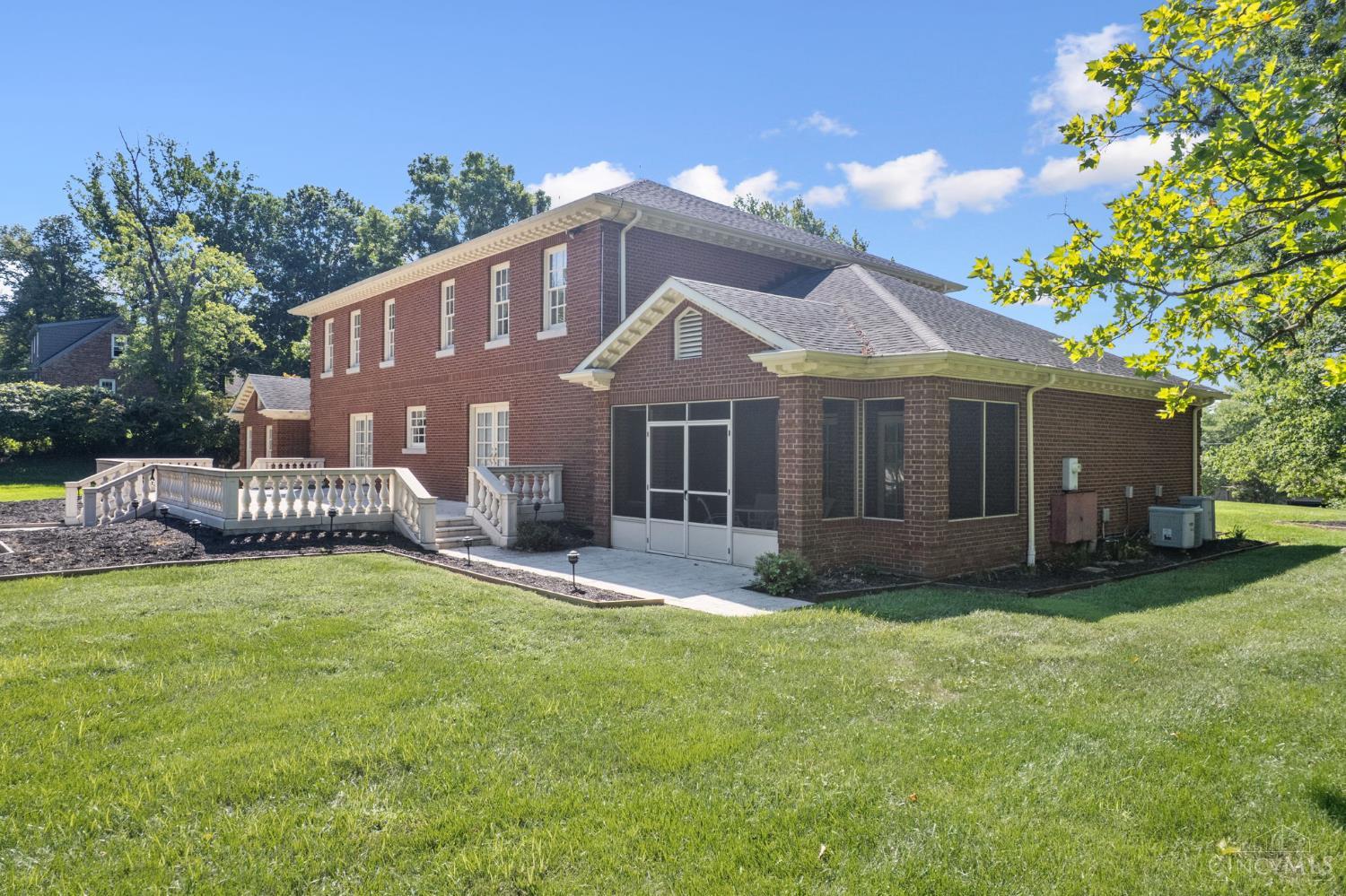 Evendale, Ohio, 45241, United States, 4 Bedrooms Bedrooms, ,4 BathroomsBathrooms,Residential,Active,1920230