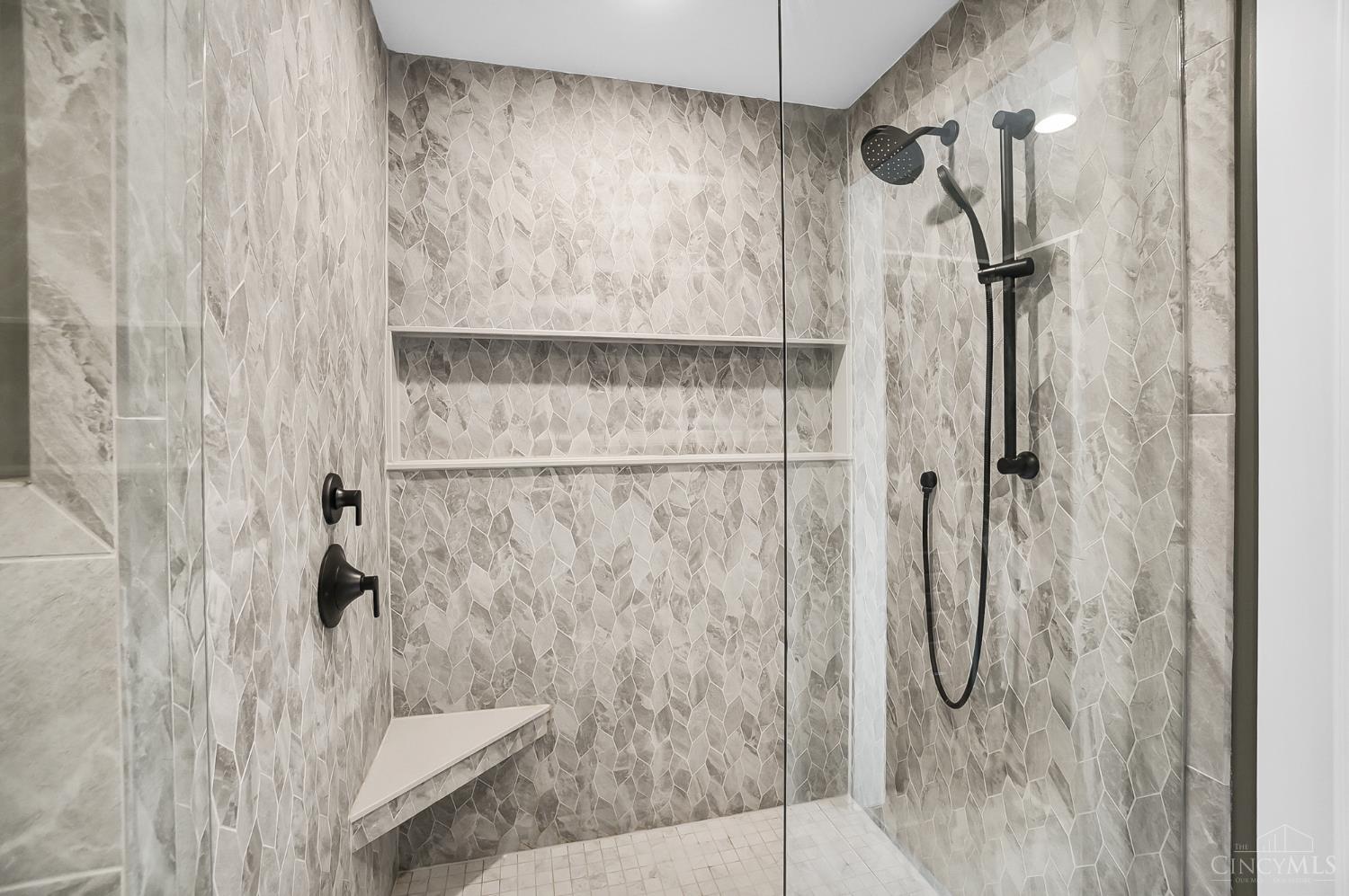 Cincinnati, Ohio, 45202, United States, 3 Bedrooms Bedrooms, ,4 BathroomsBathrooms,Residential,Active,1922745