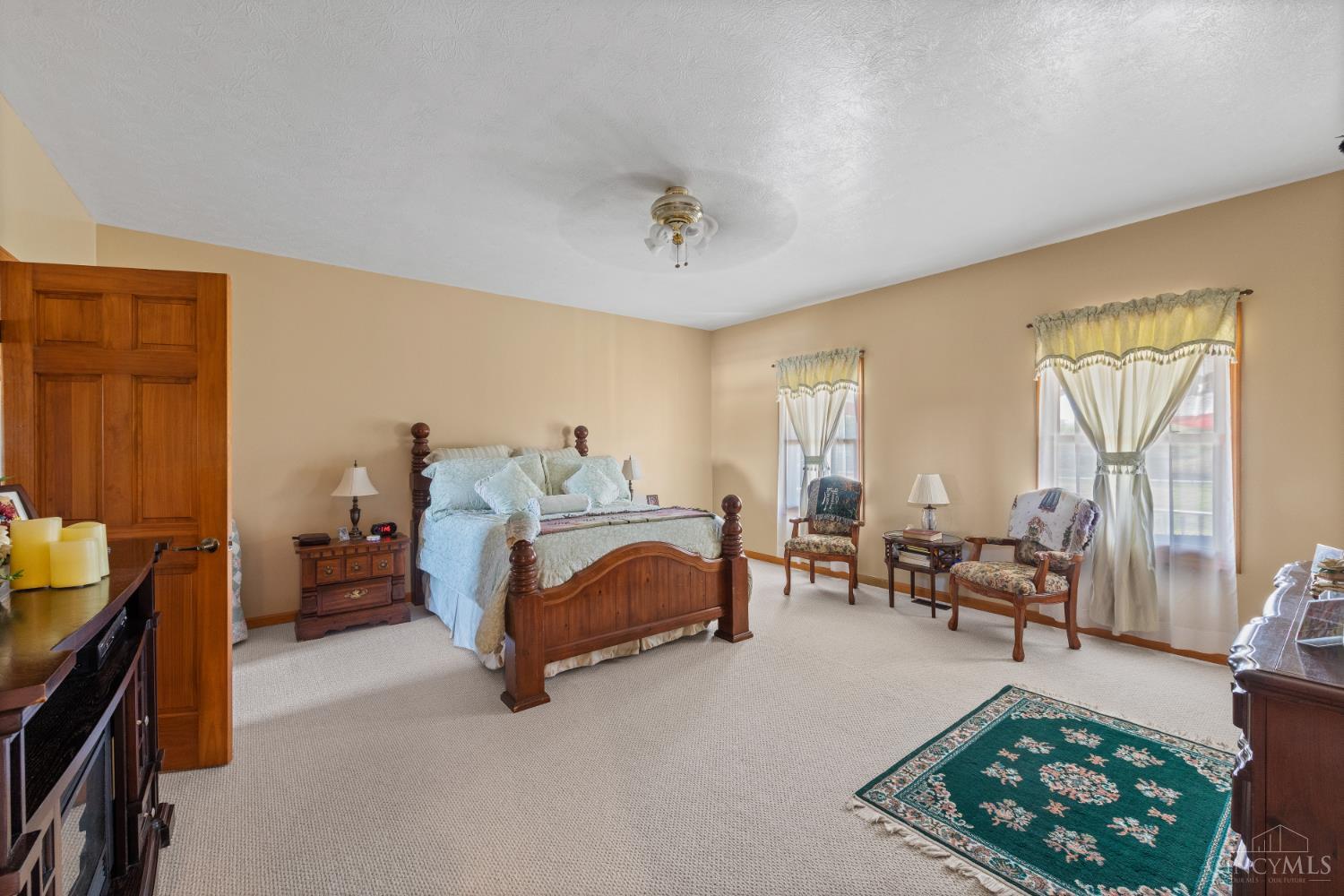 Wayne Twp, Ohio, 45067, United States, 5 Bedrooms Bedrooms, ,6 BathroomsBathrooms,Residential,Active,1892390