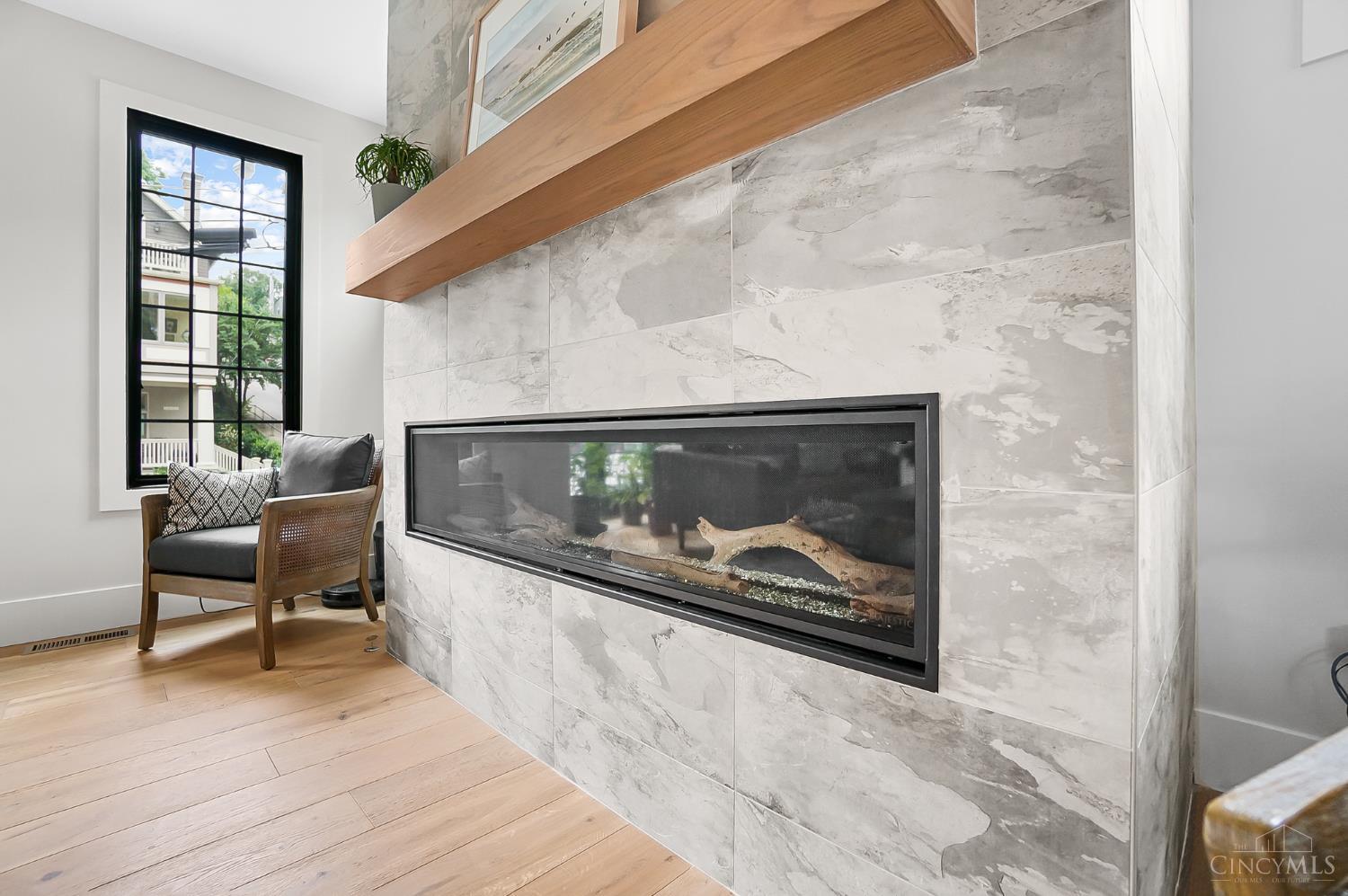 Cincinnati, Ohio, 45202, United States, 3 Bedrooms Bedrooms, ,4 BathroomsBathrooms,Residential,Active,1922745