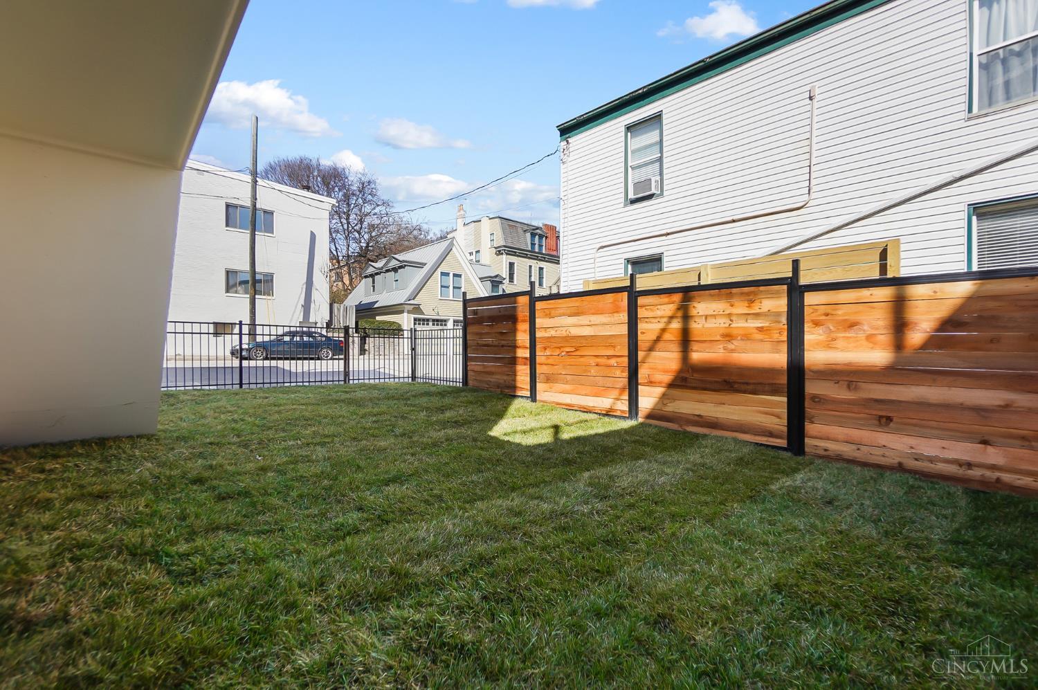 Cincinnati, Ohio, 45202, United States, 3 Bedrooms Bedrooms, ,4 BathroomsBathrooms,Residential,Active,1922745