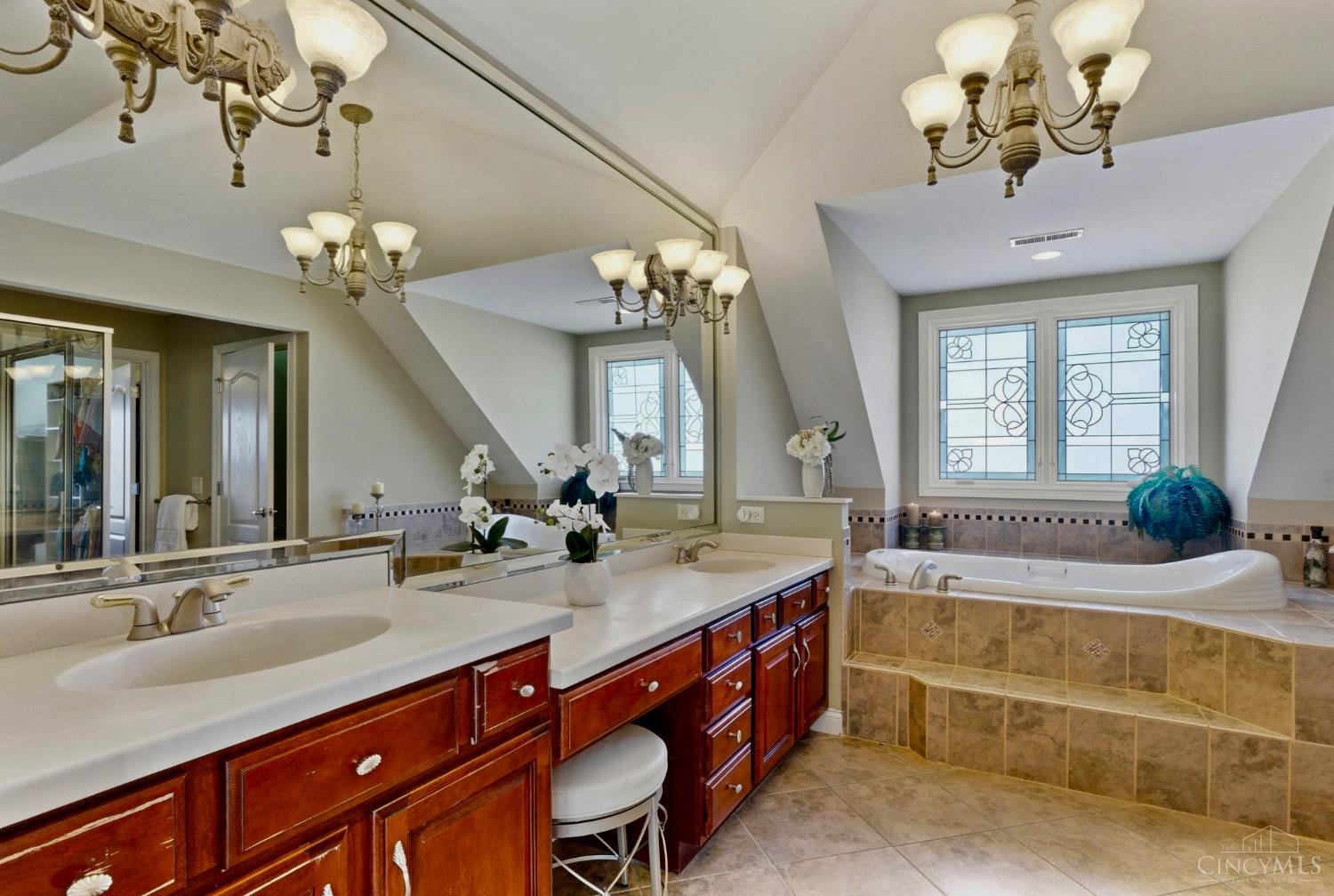 Liberty Twp, Ohio, 45044, United States, 4 Bedrooms Bedrooms, ,5 BathroomsBathrooms,Residential,Active,2040686