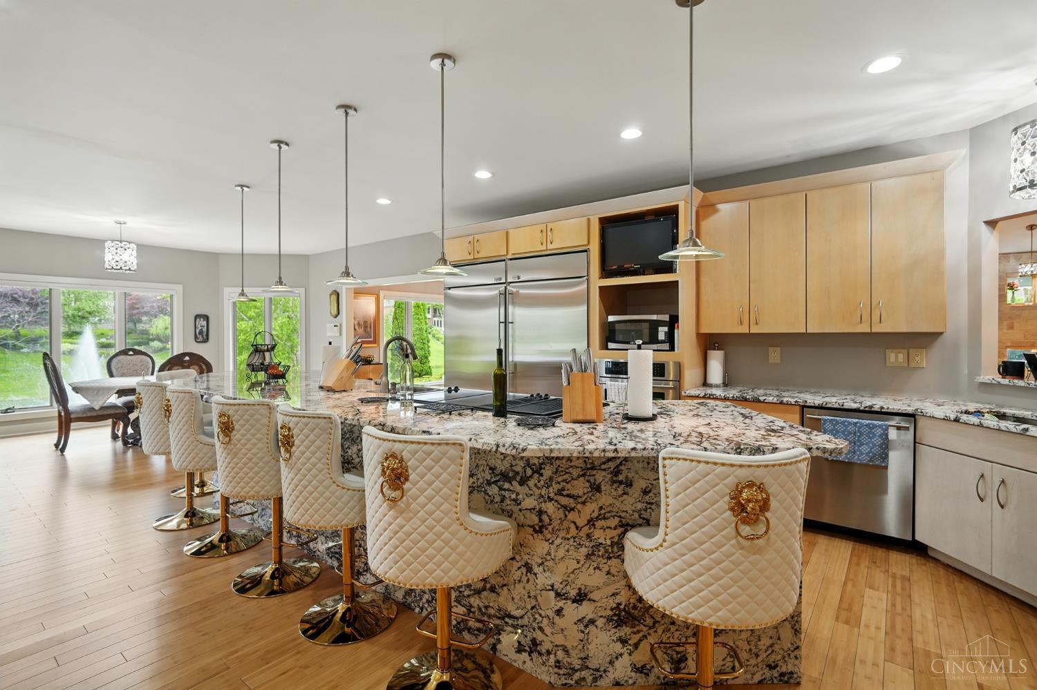 South Lebanon, Ohio, 45065, United States, ,5 BathroomsBathrooms,Residential,Active,1828690