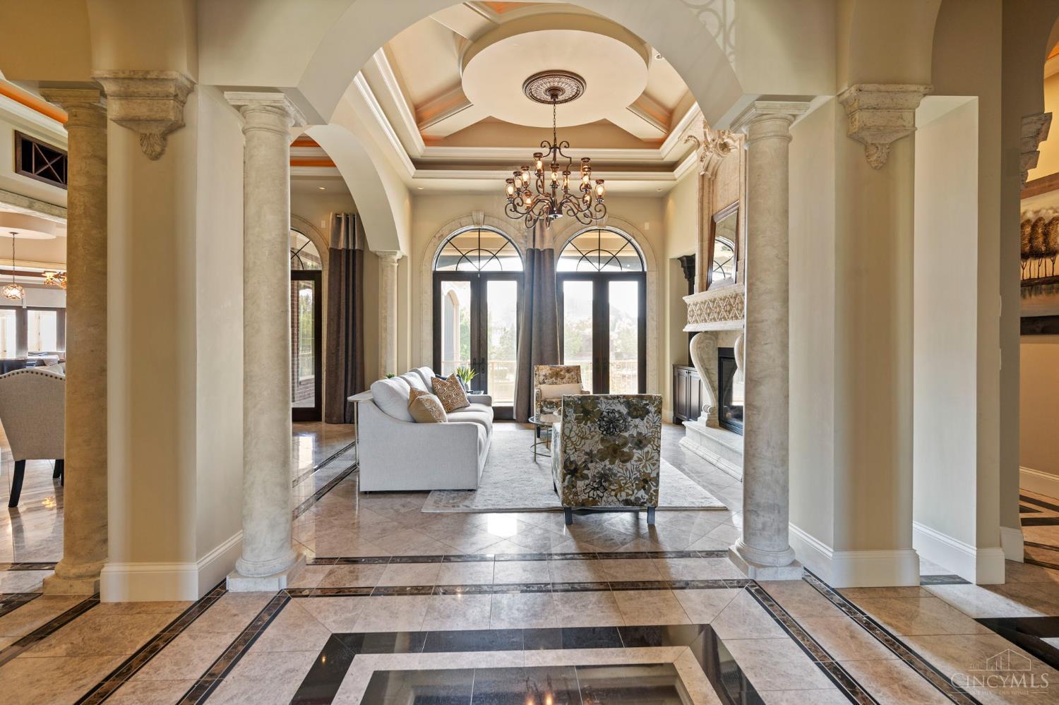 Deerfield Twp., Ohio, 45040, United States, 6 Bedrooms Bedrooms, ,8 BathroomsBathrooms,Residential,Active,1904704