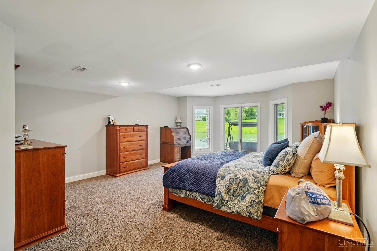 South Lebanon, Ohio, 45065, United States, ,5 BathroomsBathrooms,Residential,Active,1828690