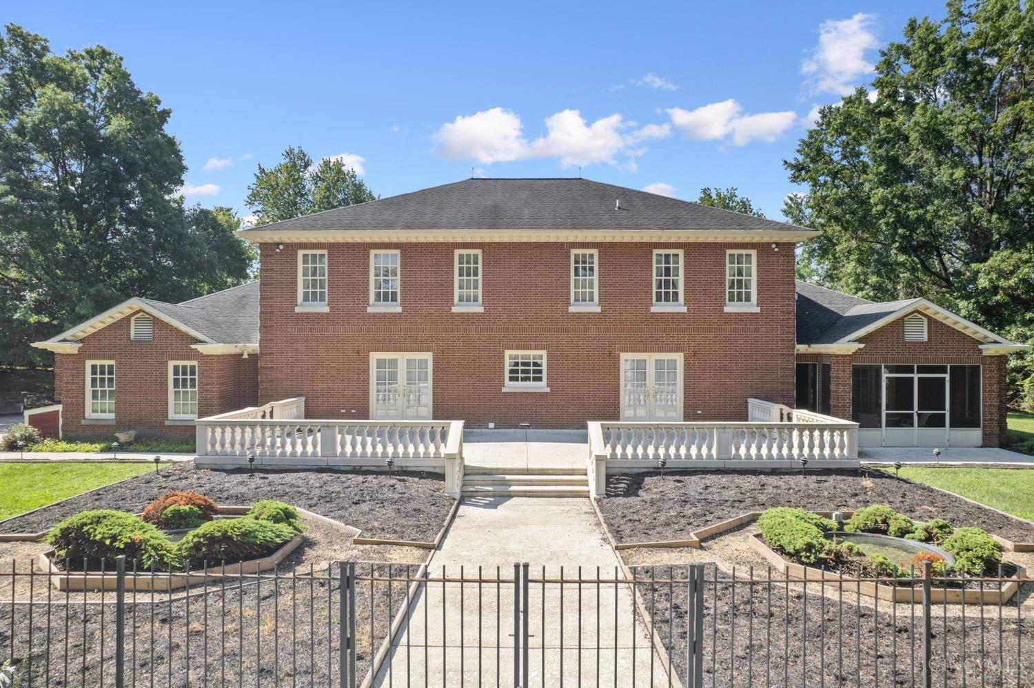 Evendale, Ohio, 45241, United States, 4 Bedrooms Bedrooms, ,4 BathroomsBathrooms,Residential,Active,1920230