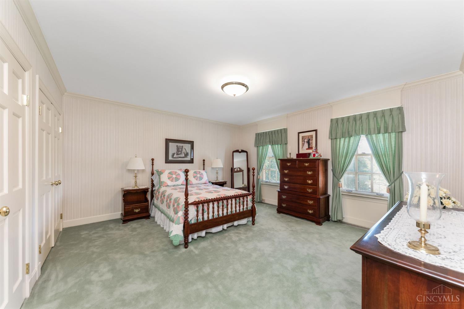 Evendale, Ohio, 45241, United States, 4 Bedrooms Bedrooms, ,4 BathroomsBathrooms,Residential,Active,1920230