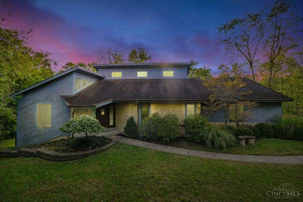 2557 DEVILS BACKBONE RD, CINCINNATI, OH 45233 - Image 1