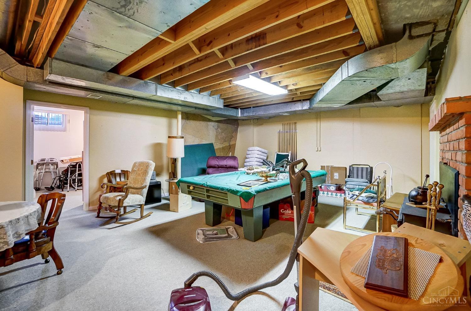 Union Twp, Ohio, 45244, United States, 4 Bedrooms Bedrooms, ,5 BathroomsBathrooms,Residential,Pending,1722734