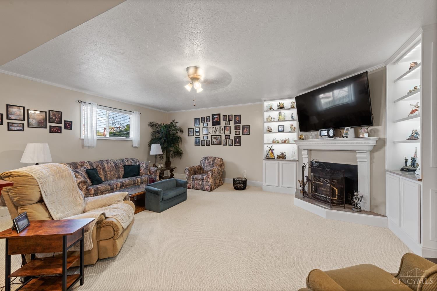Wayne Twp, Ohio, 45067, United States, 5 Bedrooms Bedrooms, ,6 BathroomsBathrooms,Residential,Active,1892390