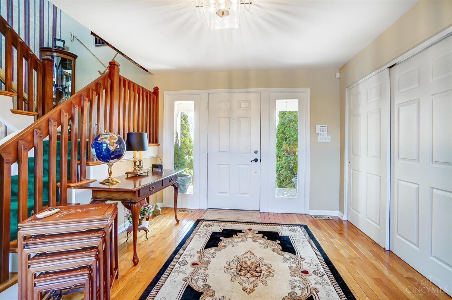 Union Twp, Ohio, 45244, United States, 4 Bedrooms Bedrooms, ,5 BathroomsBathrooms,Residential,Pending,1722734