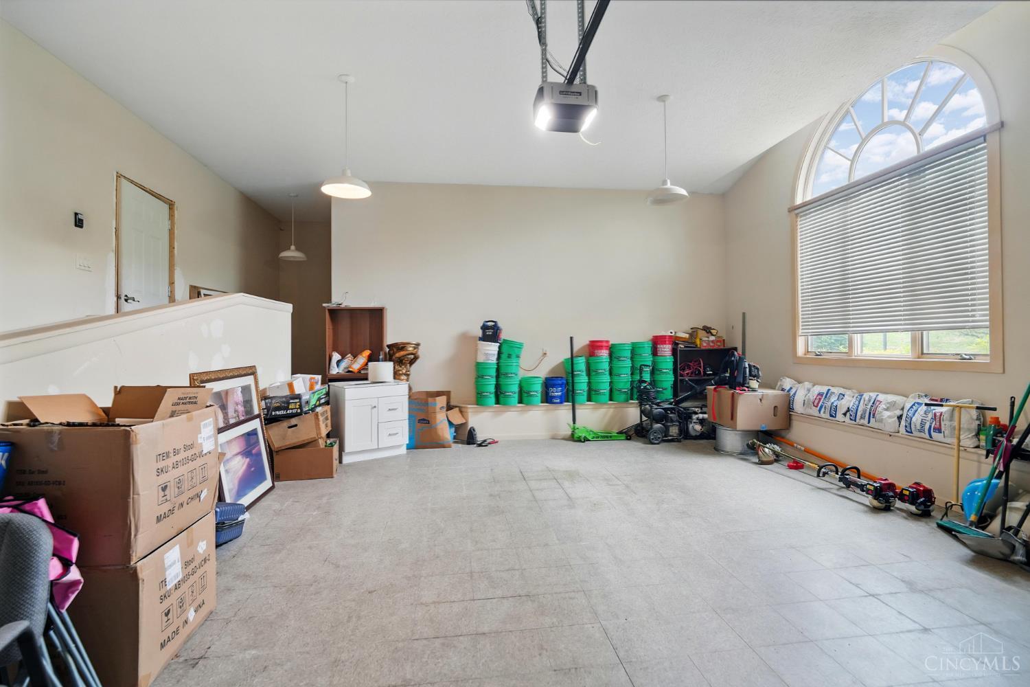 South Lebanon, Ohio, 45065, United States, ,5 BathroomsBathrooms,Residential,Active,1828690