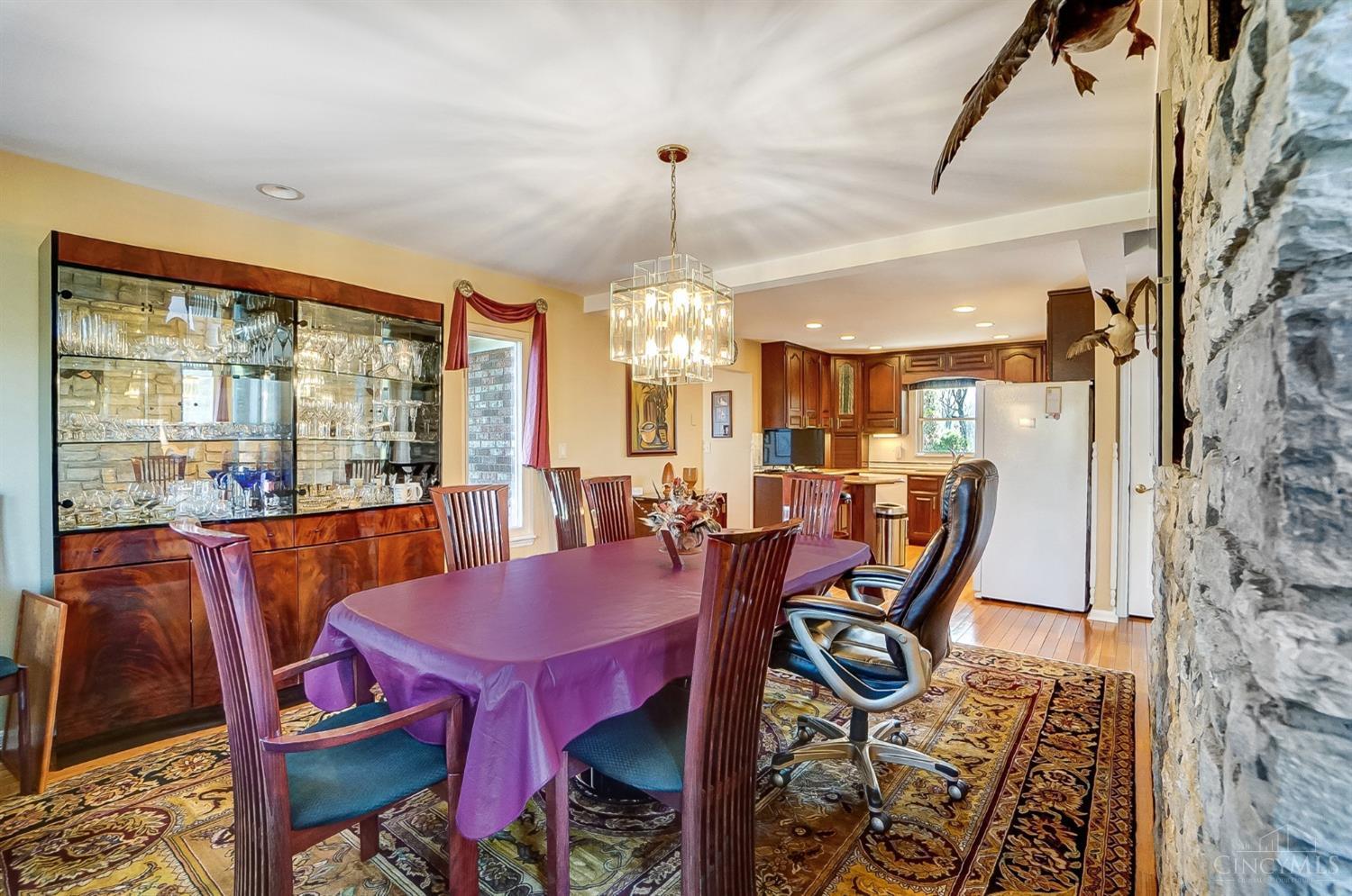 Union Twp, Ohio, 45244, United States, 4 Bedrooms Bedrooms, ,5 BathroomsBathrooms,Residential,Pending,1722734