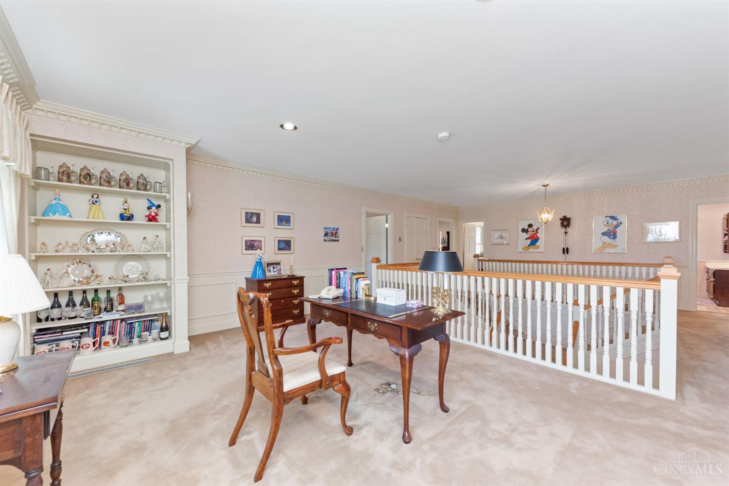 Evendale, Ohio, 45241, United States, 4 Bedrooms Bedrooms, ,4 BathroomsBathrooms,Residential,Active,1920230