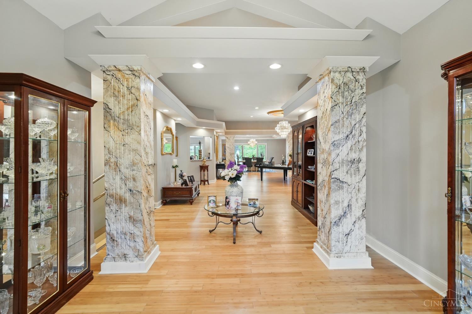South Lebanon, Ohio, 45065, United States, ,5 BathroomsBathrooms,Residential,Active,1828690