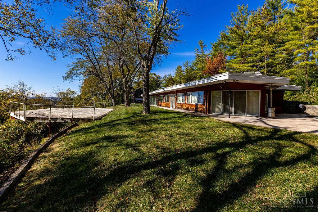 Indian Hill, Ohio, 45243, United States, 4 Bedrooms Bedrooms, ,2 BathroomsBathrooms,Residential,Active,1986910