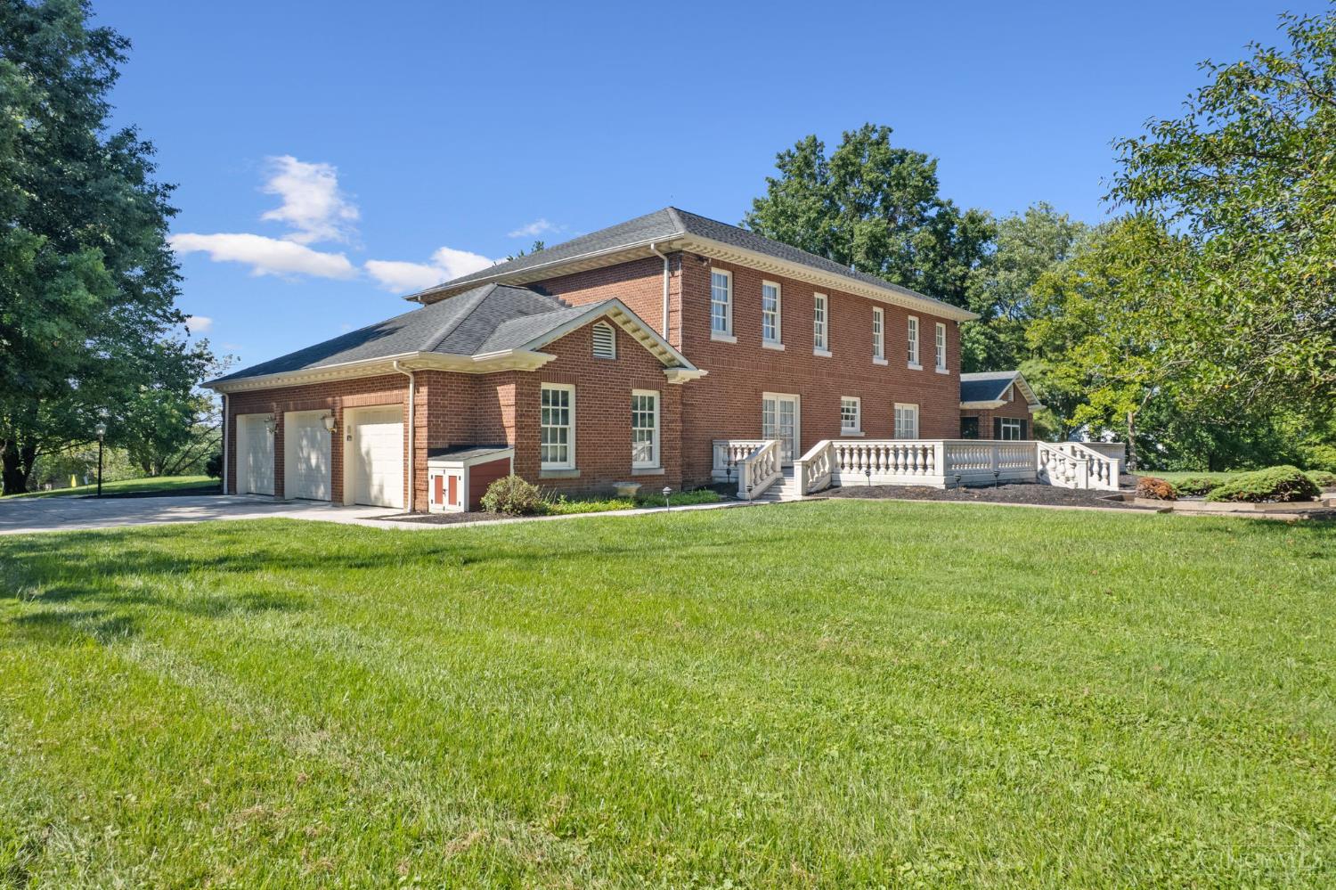 Evendale, Ohio, 45241, United States, 4 Bedrooms Bedrooms, ,4 BathroomsBathrooms,Residential,Active,1920230