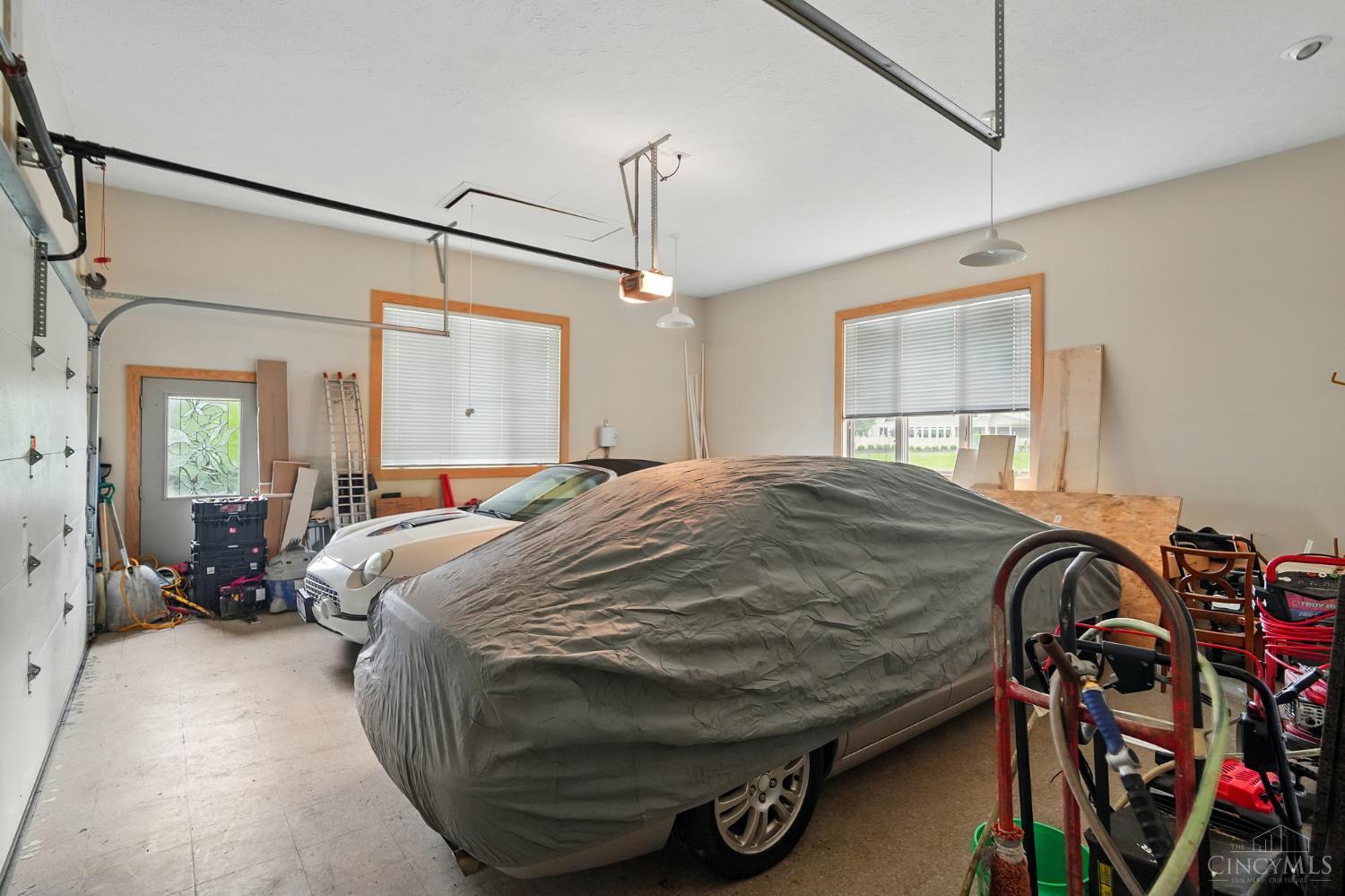South Lebanon, Ohio, 45065, United States, ,5 BathroomsBathrooms,Residential,Active,1828690