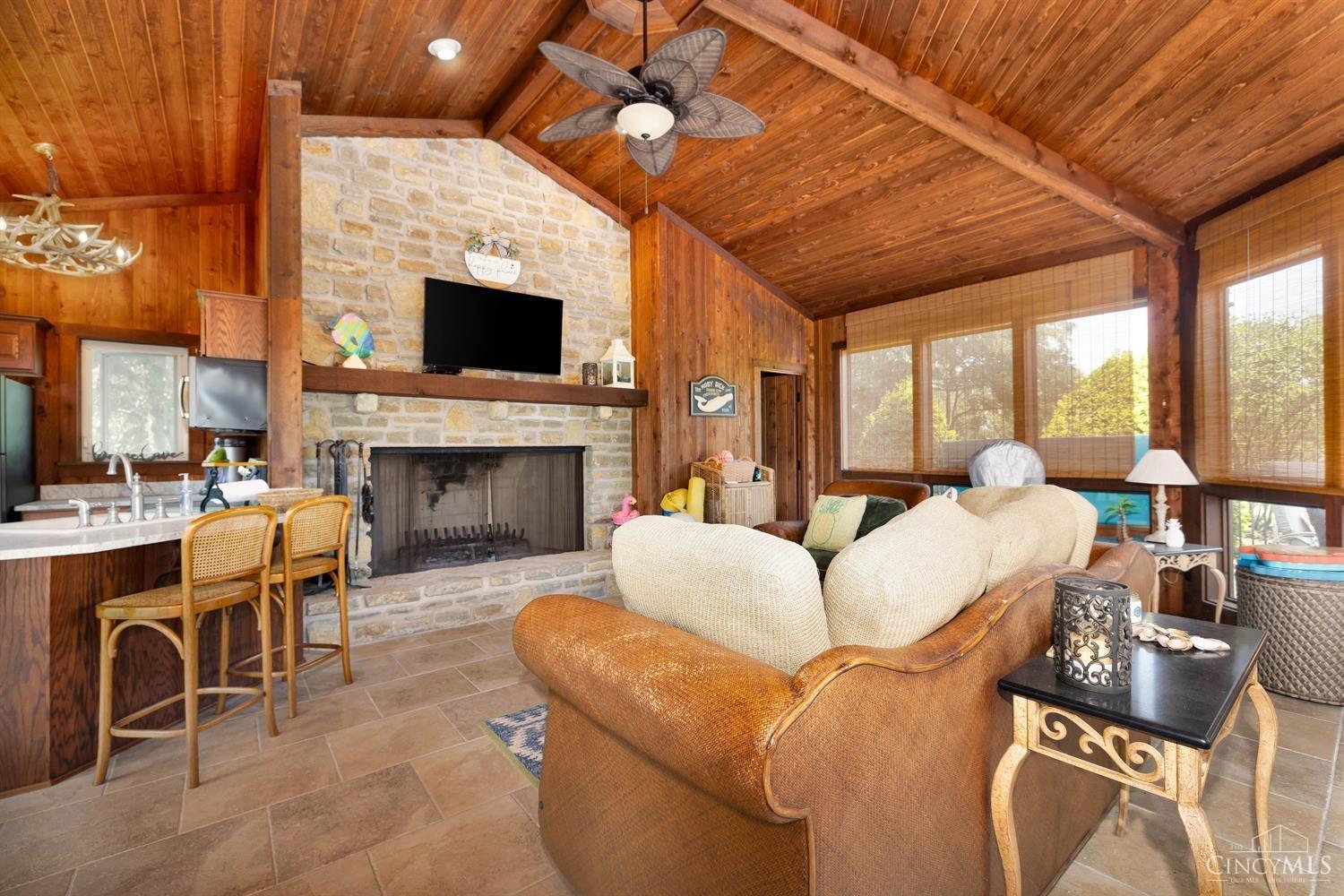 Liberty Twp, Ohio, 45011, United States, 3 Bedrooms Bedrooms, ,4 BathroomsBathrooms,Residential,Active,1703022