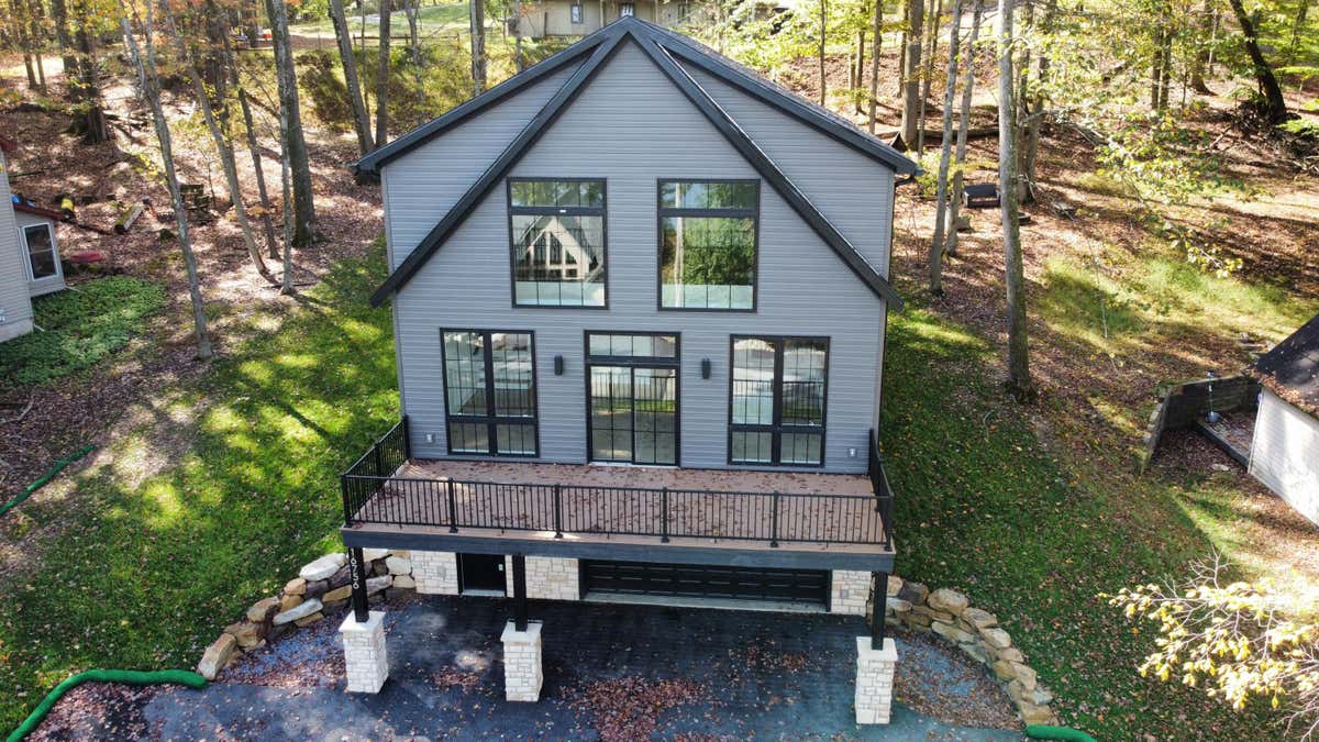 16756 TREASURE Lk  