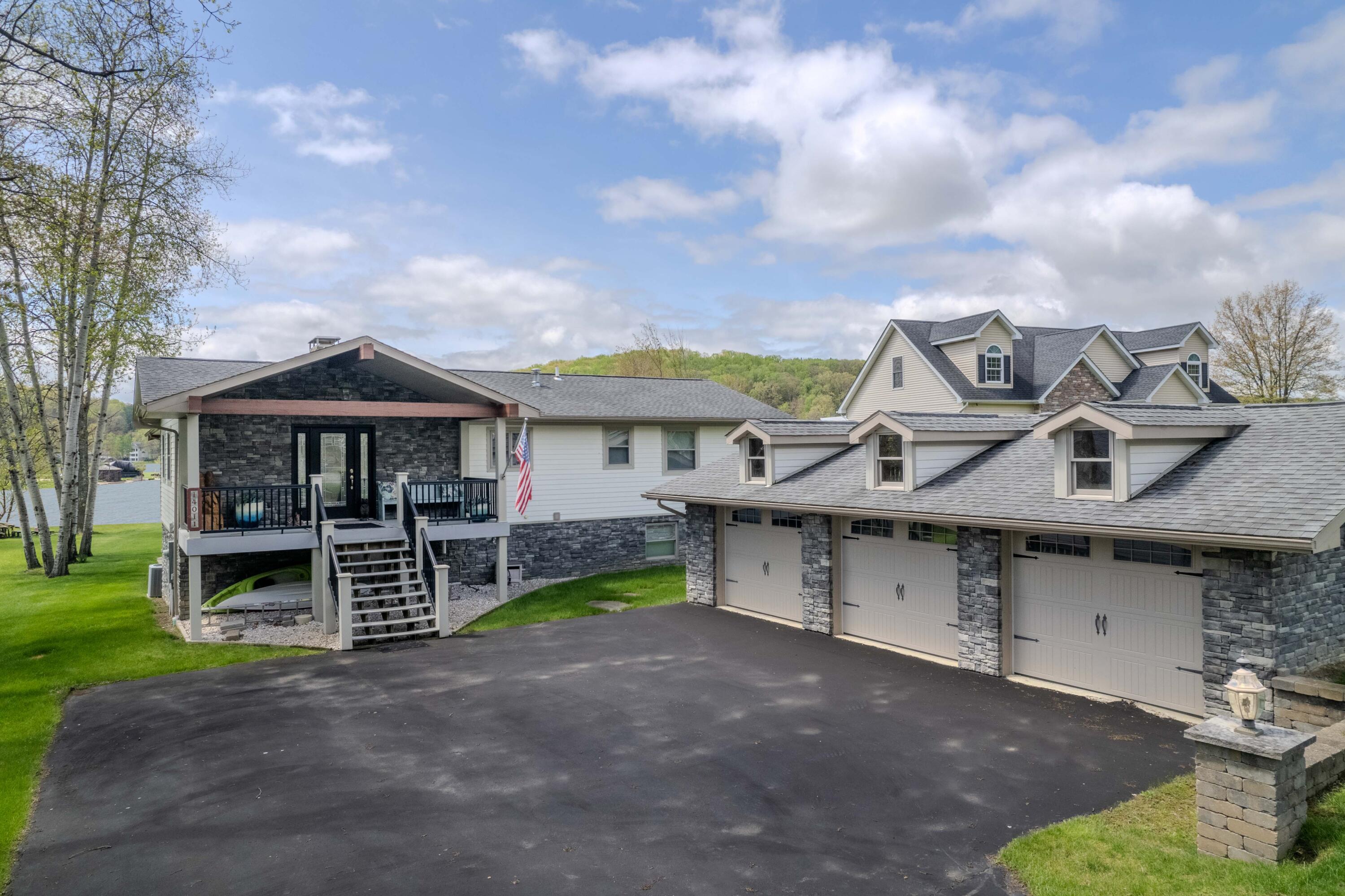 Dubois, Pennsylvania, 15801, United States, 4 Bedrooms Bedrooms, ,4 BathroomsBathrooms,Residential,Active,2044139