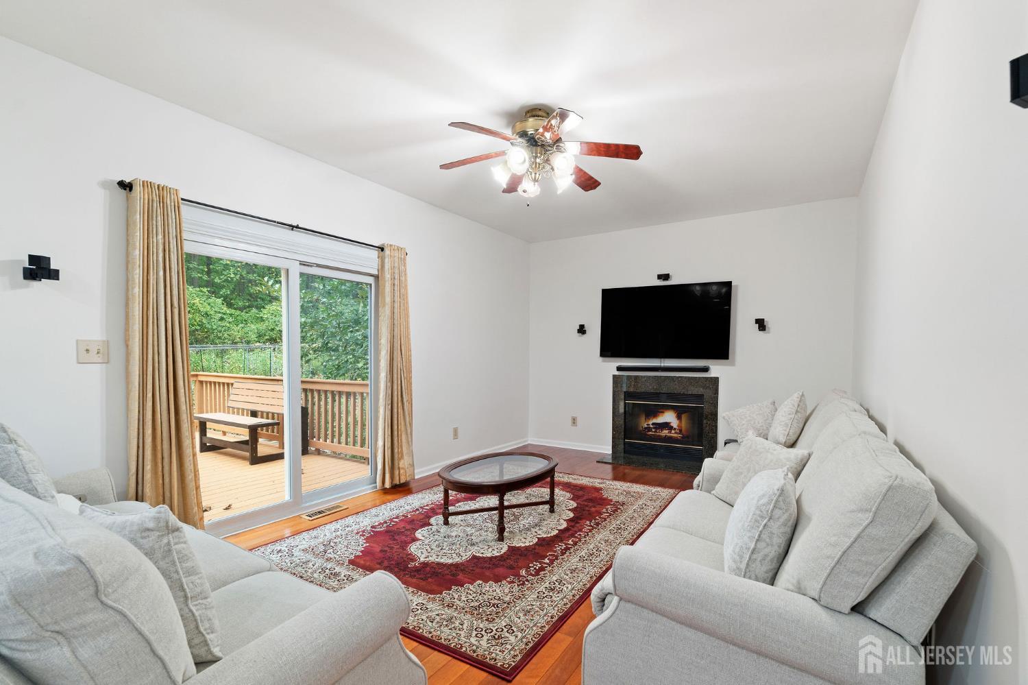 Franklin, New Jersey, 08540, United States, 4 Bedrooms Bedrooms, ,3 BathroomsBathrooms,Residential,Active,1952607