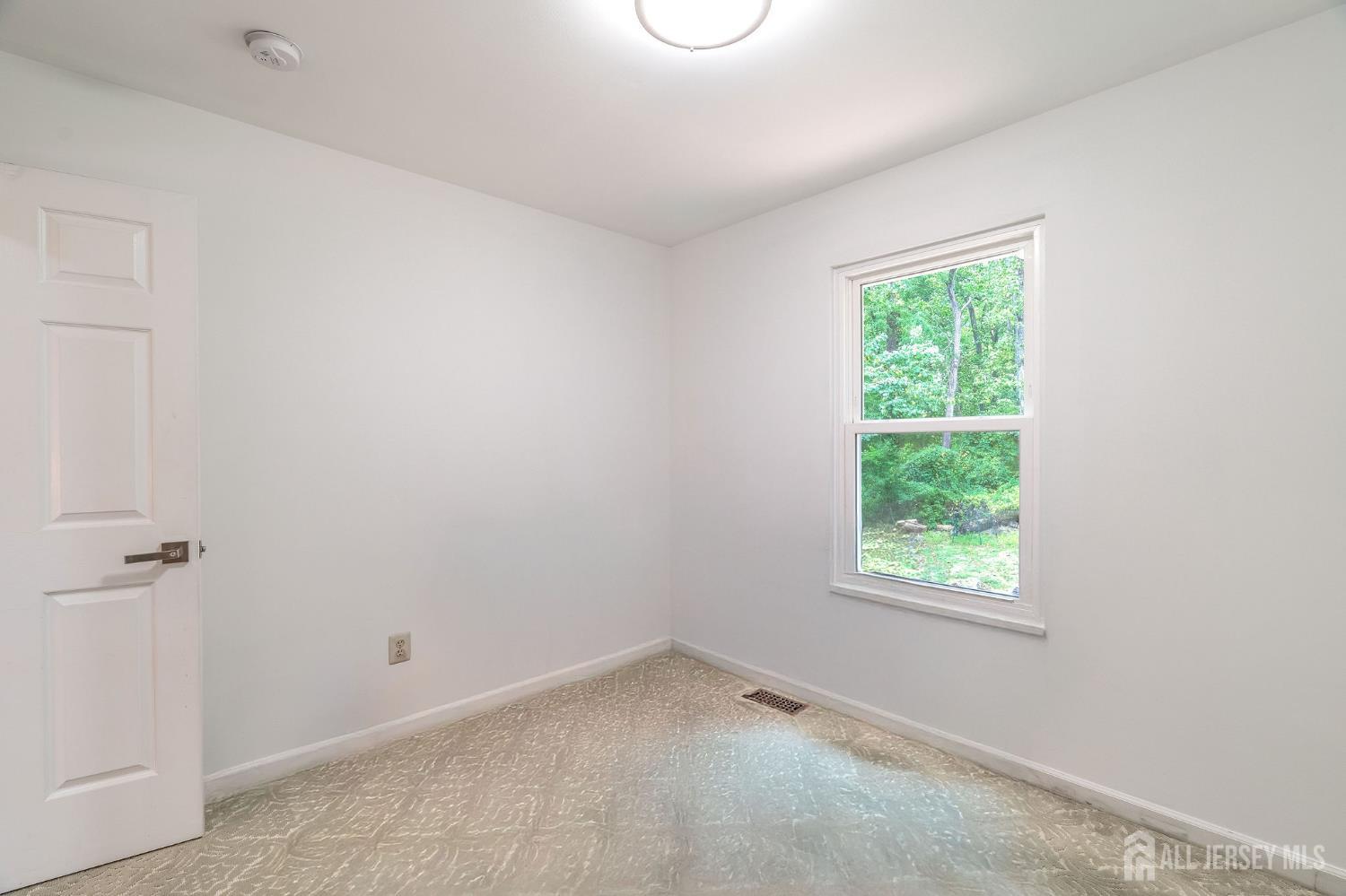 Franklin, New Jersey, 08540, United States, 4 Bedrooms Bedrooms, ,3 BathroomsBathrooms,Residential,Active,1952607