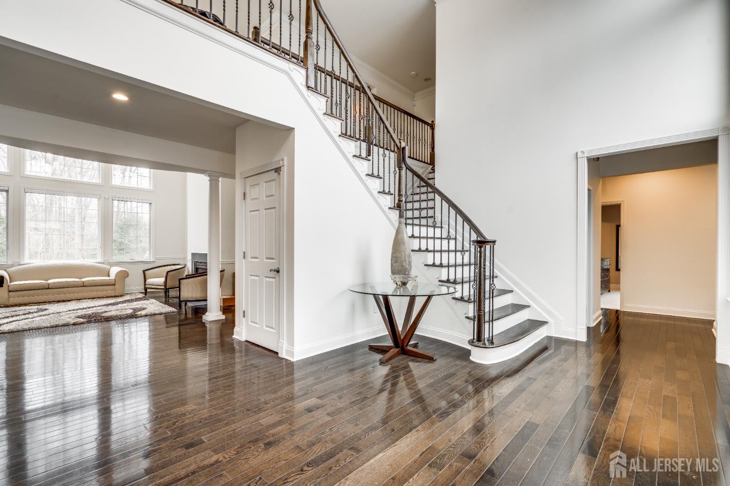 South Brunswick, New Jersey, 08816, United States, 5 Bedrooms Bedrooms, ,5 BathroomsBathrooms,Residential,Active,2009140