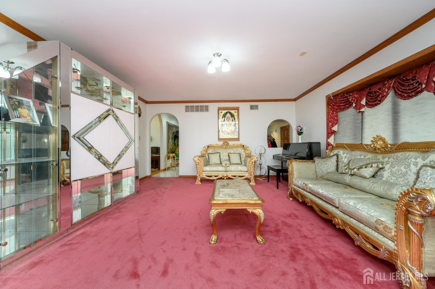 South Brunswick, New Jersey, 08852, United States, 5 Bedrooms Bedrooms, ,6 BathroomsBathrooms,Residential,Active,1987203